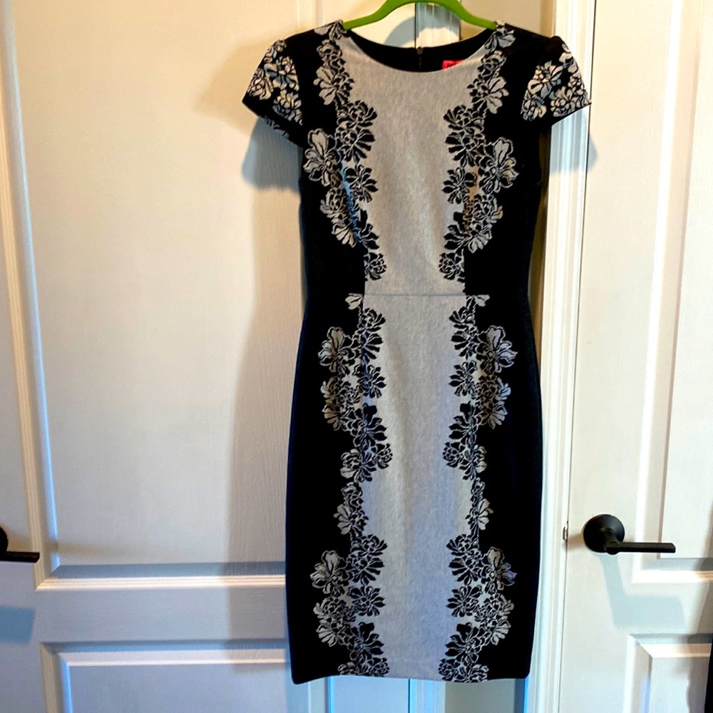 Betsey Johnson cap sleeve knit dress